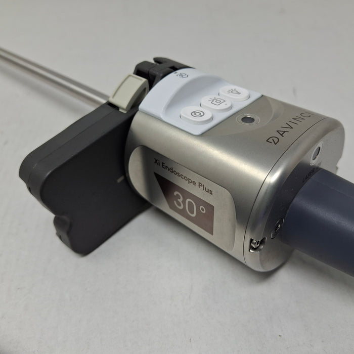 Intuitive Surgical Da Vinci Xi 470057 30° Endoscope Plus w/ Camera