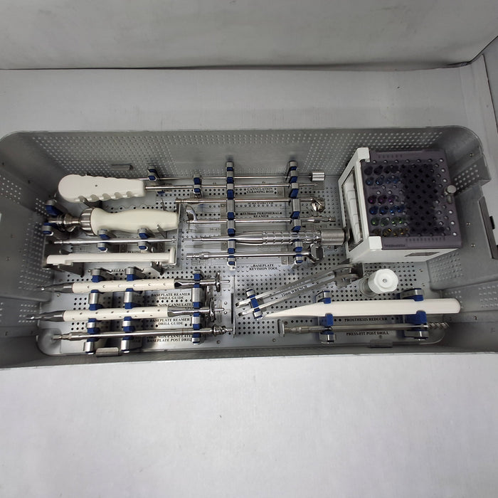 Wright Surgical Aequalis PerFORM Reversed Standard Instrumentation Set