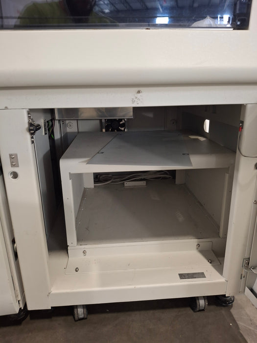 Beckman Coulter AU680 Clinical Chemistry Analyzer