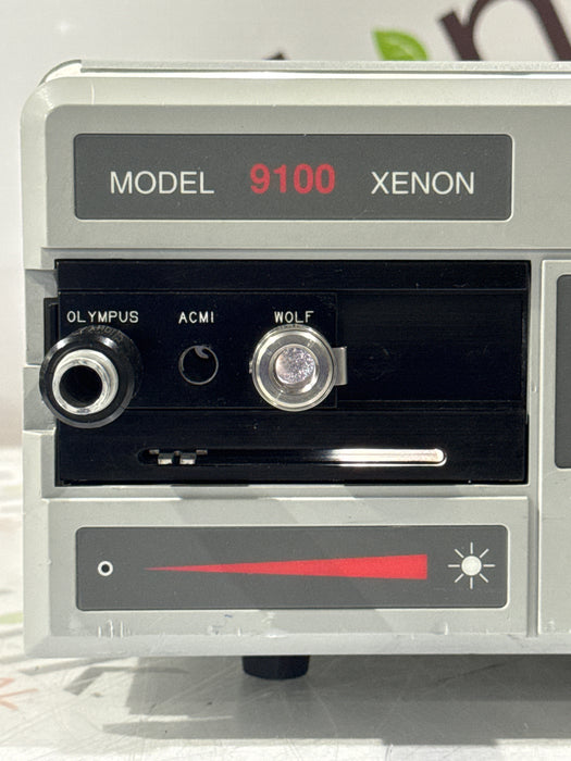 Luxtec 9100 Xenon Light Source