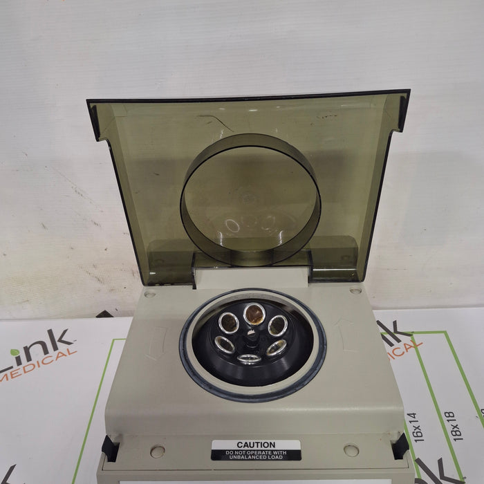 Hamilton Bell Co., Inc VanGuard V6000 Centrifuge