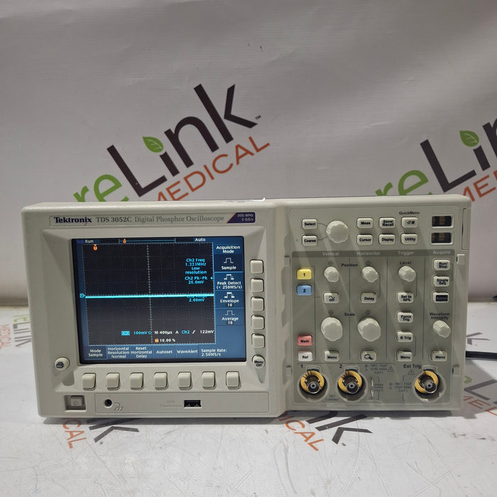 Tektronix TDS 3052C Digital Phosphor Oscilloscope