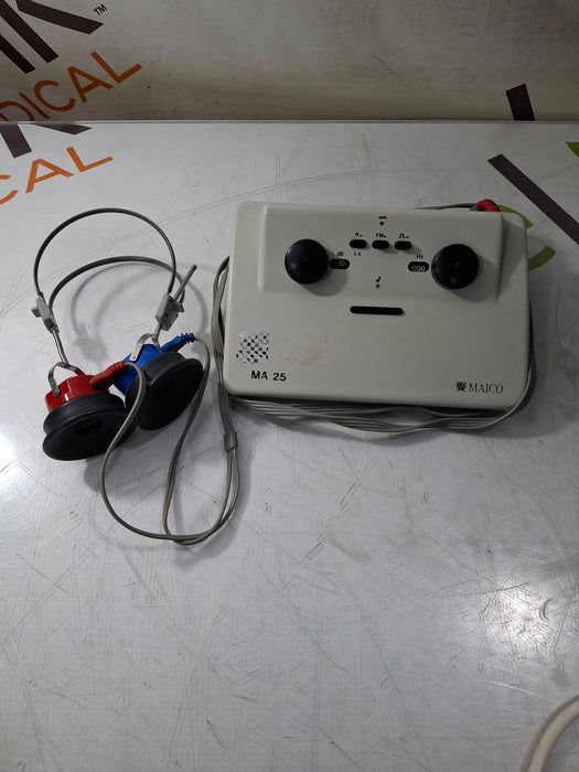 Maico MA25 Portable Audiometer