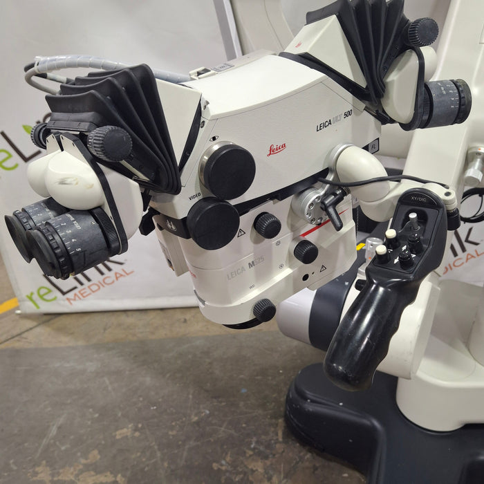 Leica M525 / OH4 Surgical Microscope