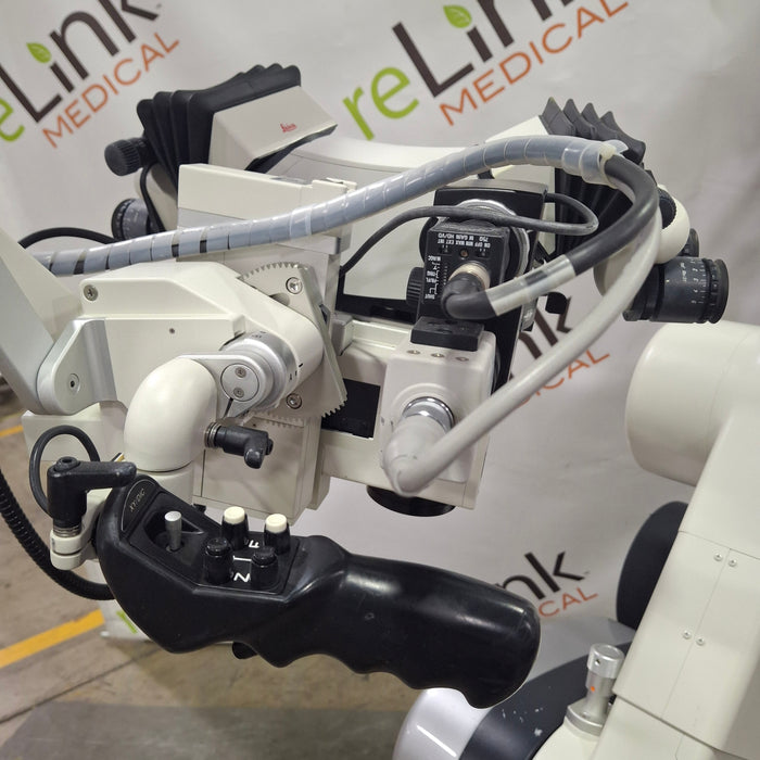 Leica M525 / OH4 Surgical Microscope