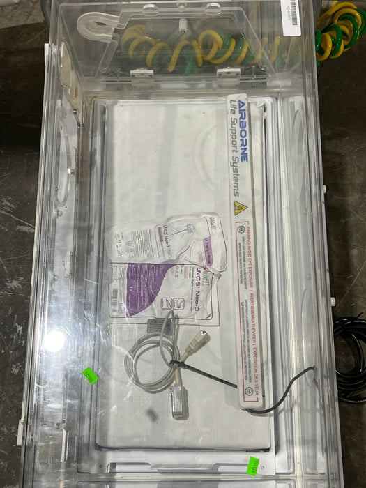 Airborne PulseOx Aviator Transport Incubator