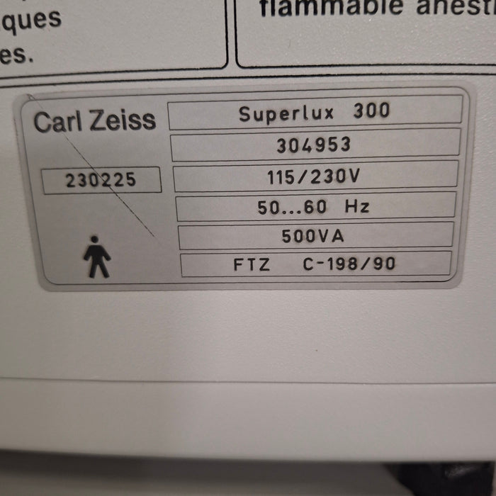Carl Zeiss OPMI MD Surgical Microscope