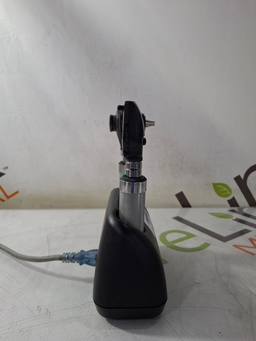 Welch Allyn 7114x Universal Desk Charger