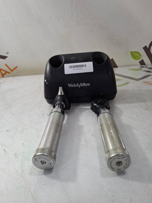 Welch Allyn 7114x Universal Desk Charger