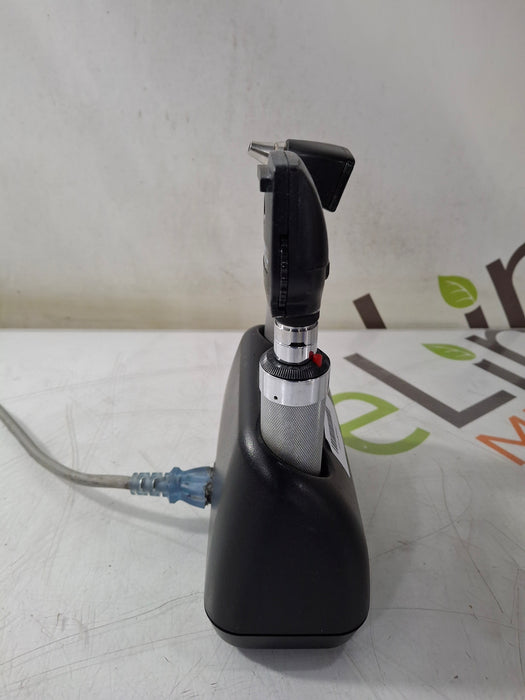 Welch Allyn 7114x Universal Desk Charger
