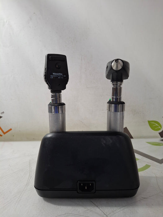 Welch Allyn 7114x Universal Desk Charger