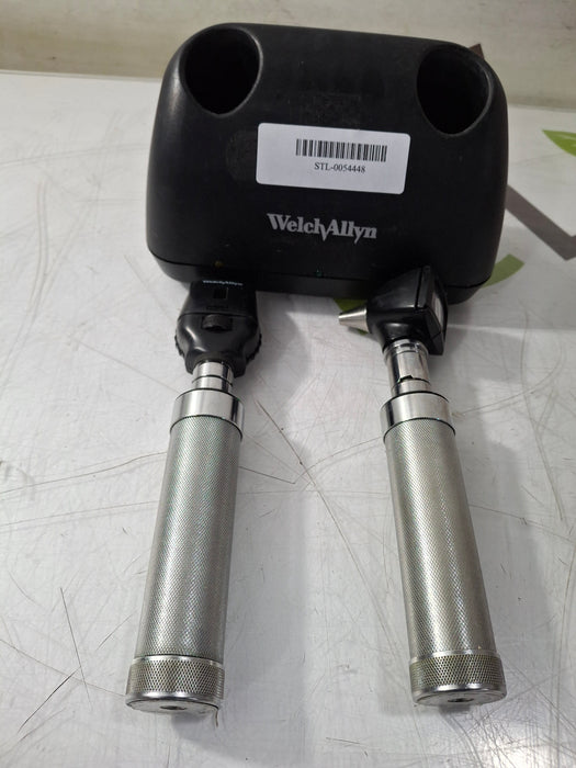 Welch Allyn Diagnostic Set Otoscope Ophthalmoscope
