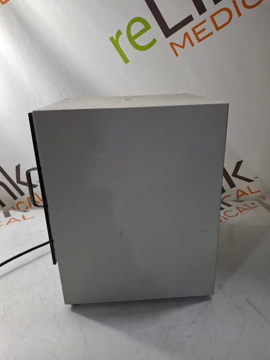 Boekel Scientific 132000 Lab Analog Benchtop 0.8 cu ft Incubator