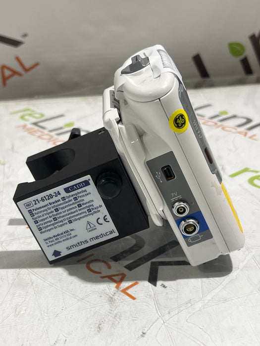 Smiths Medical CADD Solis 2110 Ambulatory Infusion Pump