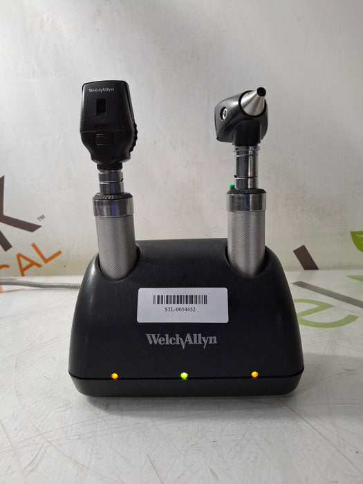 Welch Allyn 7114x Universal Desk Charger