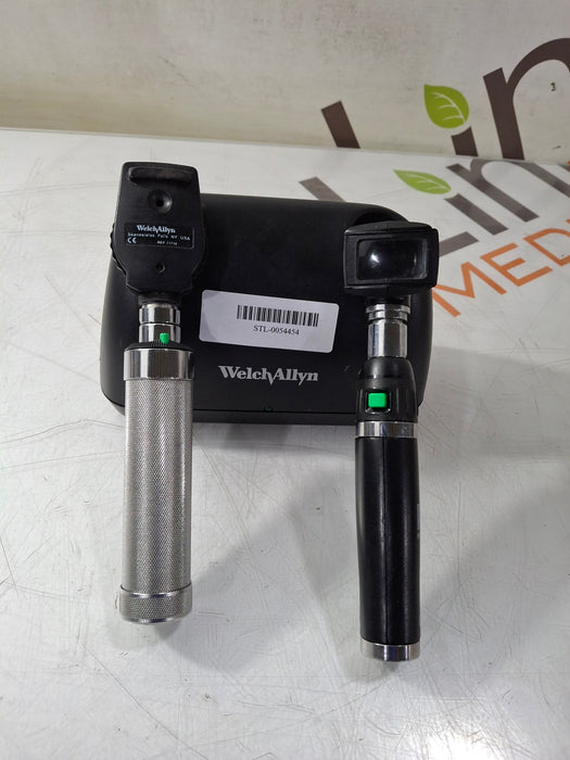 Welch Allyn 7114x Universal Desk Charger