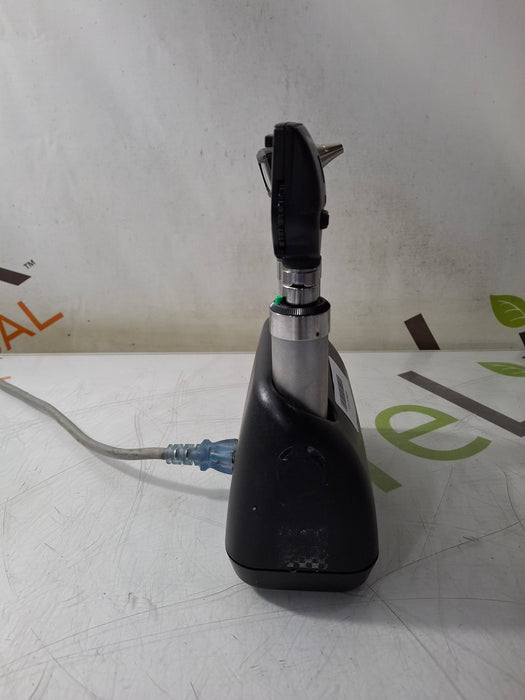 Welch Allyn 7114x Universal Desk Charger