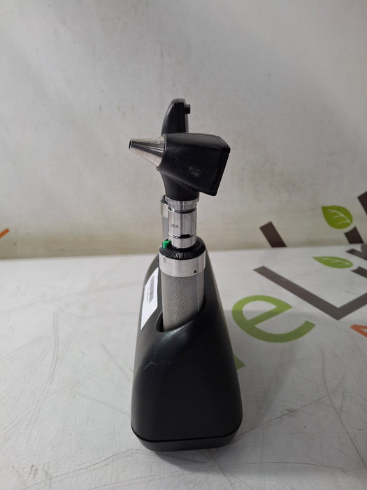 Welch Allyn 7114x Universal Desk Charger