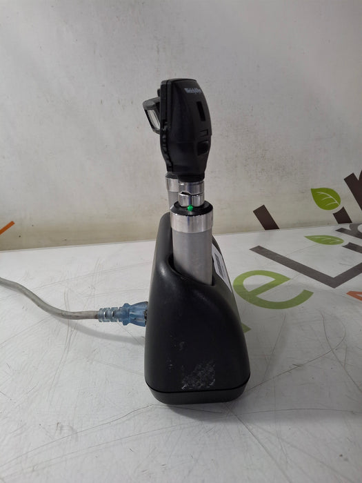 Welch Allyn 7114x Universal Desk Charger