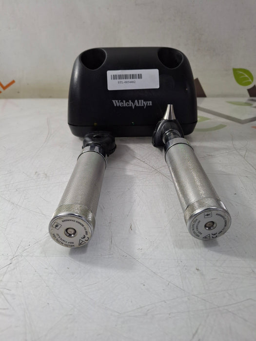 Welch Allyn 7114x Universal Desk Charger