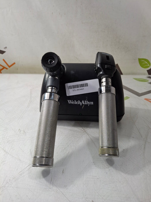 Welch Allyn Diagnostic Set Otoscope Ophthalmoscope