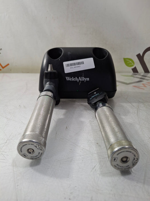 Welch Allyn Diagnostic Set Otoscope Ophthalmoscope