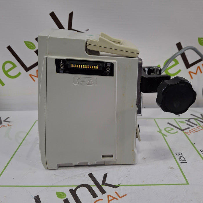 CareFusion Alaris 8015 Small Screen POC Infusion Pump