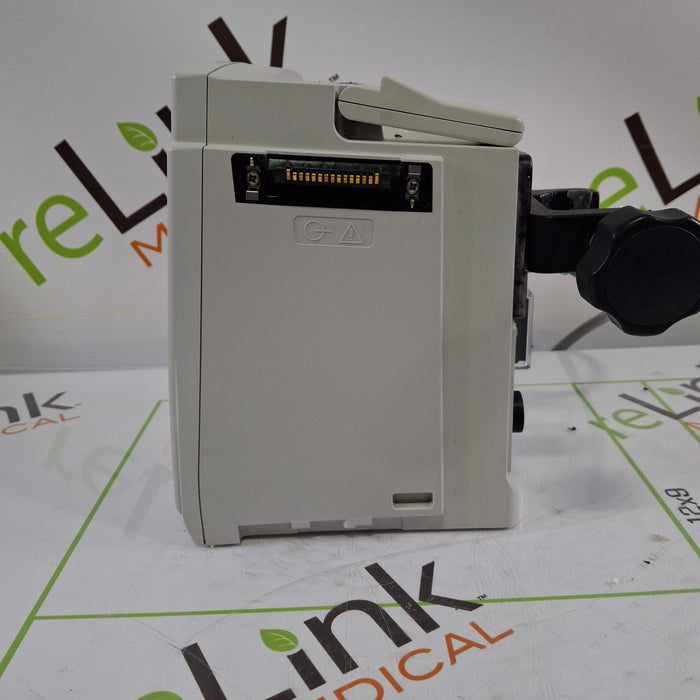 CareFusion Alaris 8015 Large Screen POC Infusion Pump