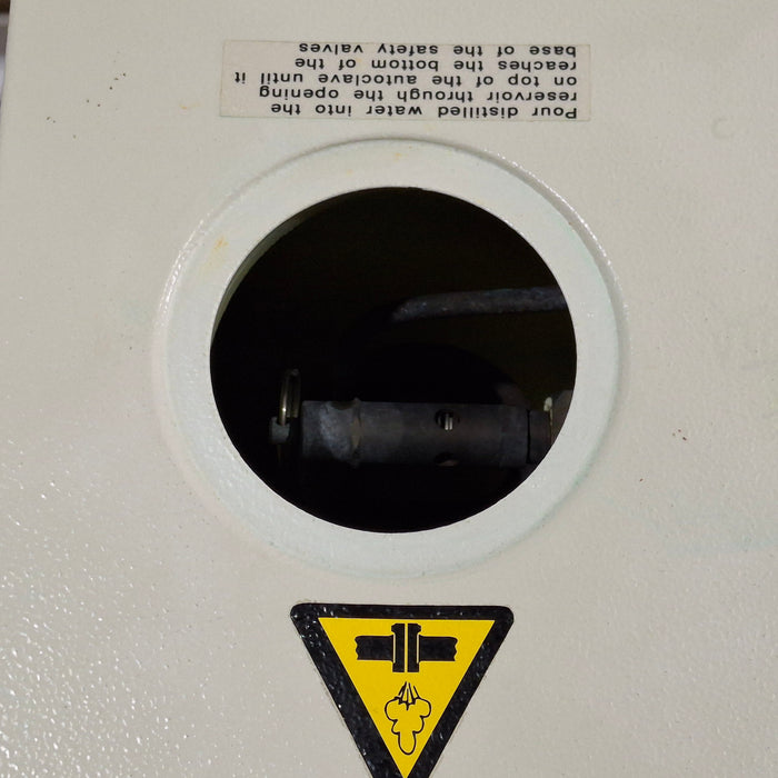 Tuttnauer 2340EA Autoclave