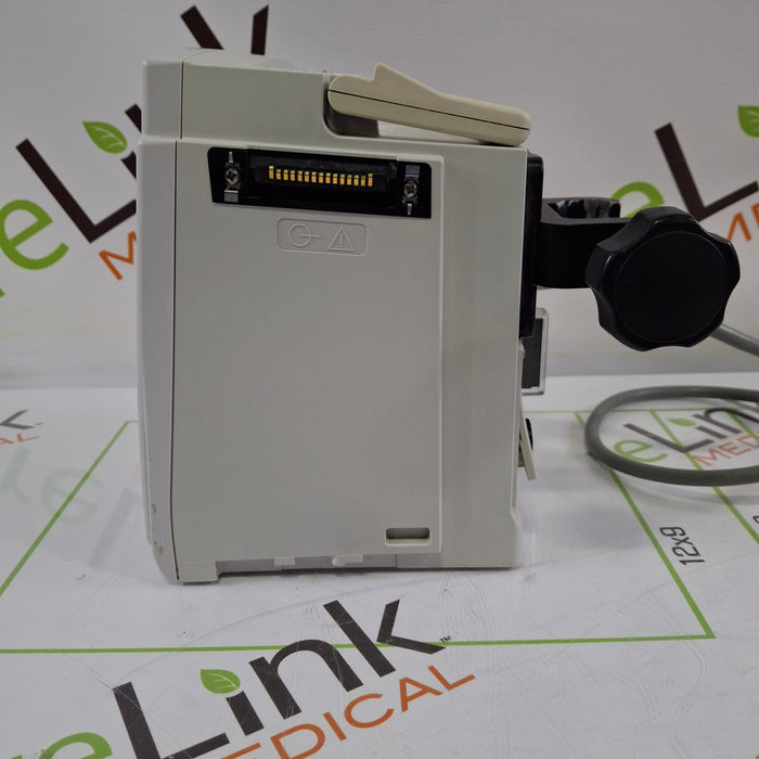 CareFusion Alaris 8015 Large Screen POC Infusion Pump
