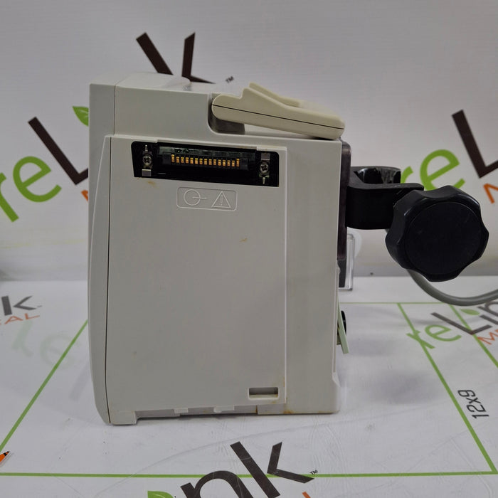 CareFusion Alaris 8015 Small Screen POC Infusion Pump