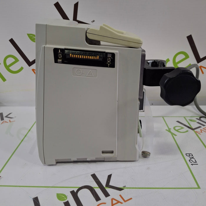 CareFusion Alaris 8015 Small Screen POC Infusion Pump