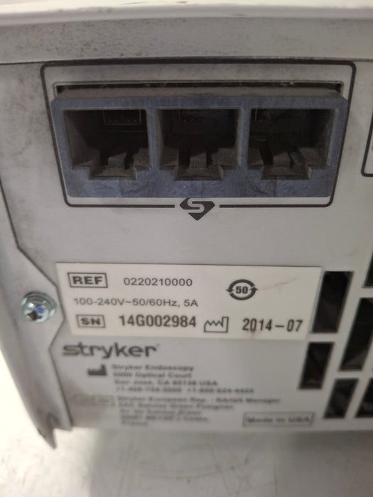 Stryker L9000 Light Source