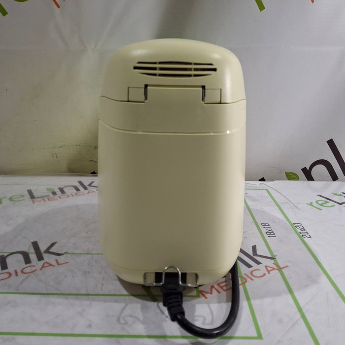 Medela 87115 Waterless Milk Warmer
