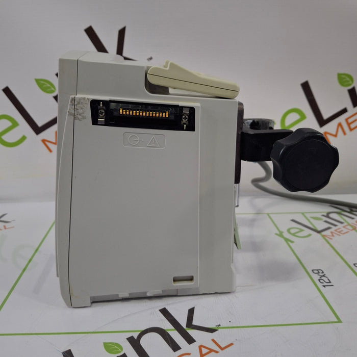 CareFusion Alaris 8015 Small Screen POC Infusion Pump