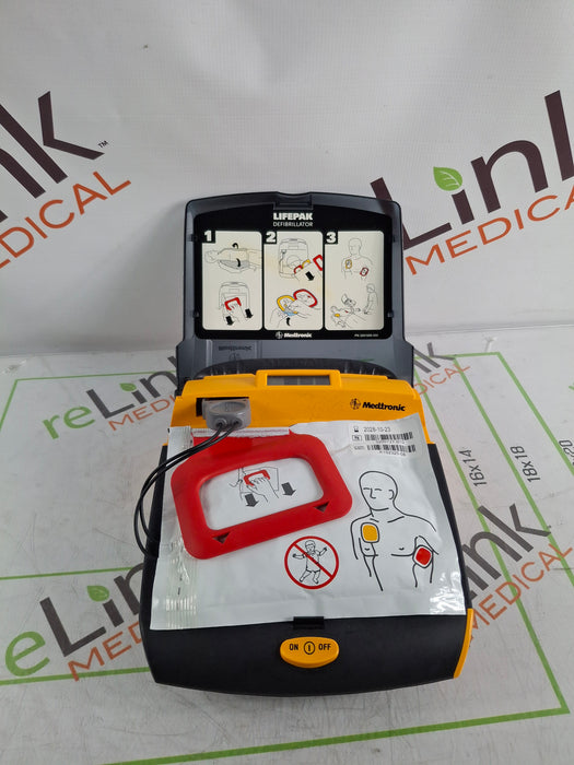 Medtronic LifePak CR Plus Defibrillator