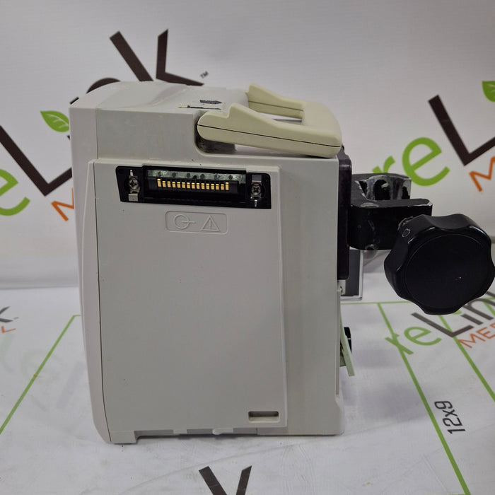 CareFusion Alaris 8015 Small Screen POC Infusion Pump