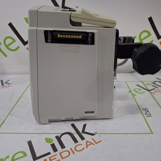 CareFusion CareFusion Alaris 8015 Large Screen POC Infusion Pump Infusion Pump reLink Online