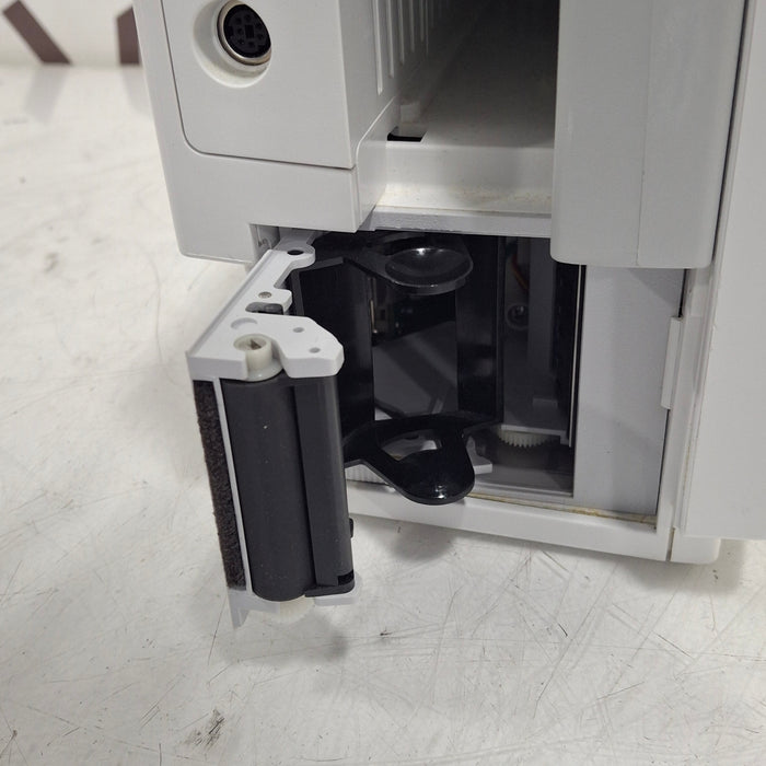 GE Healthcare Carescape B450 Critical Care Patient Monitor