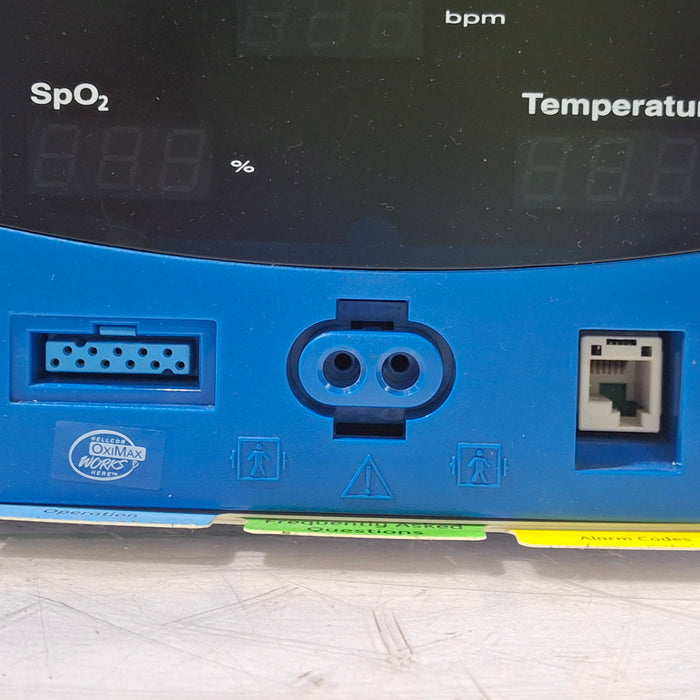 GE Healthcare Dinamap V100 - NIBP, SpO2, Temp Vital Signs Monitor