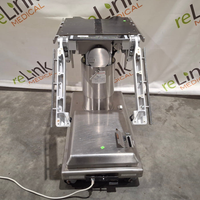 Skytron 6500 Elite Surgical Table