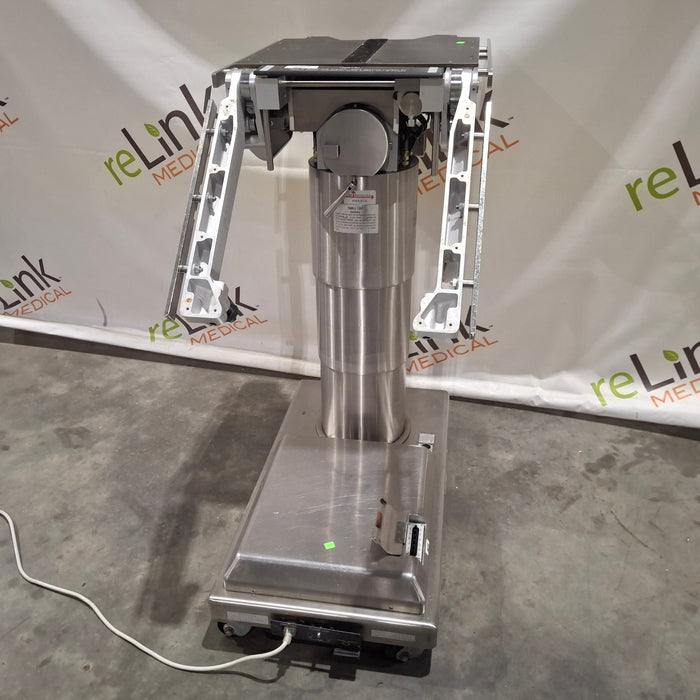 Skytron 6500 Elite Surgical Table