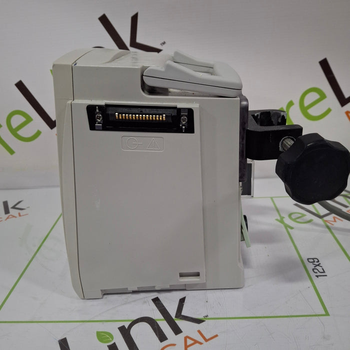 CareFusion Alaris 8015 Small Screen POC Infusion Pump