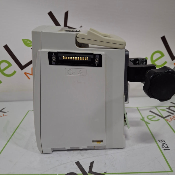 CareFusion Alaris 8015 Small Screen POC Infusion Pump