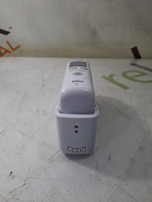 Welch Allyn Braun ThermoScan PRO 6000 Ear Thermometer