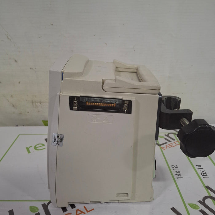 CareFusion Alaris 8015 Small Screen POC Infusion Pump