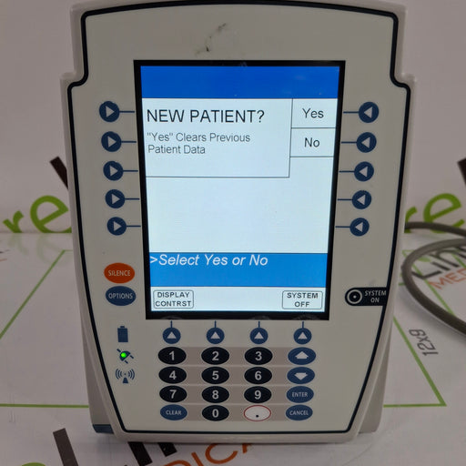 CareFusion CareFusion Alaris 8015 Large Screen POC Infusion Pump Infusion Pump reLink Online