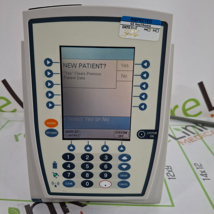 CareFusion Alaris 8015 Large Screen POC Infusion Pump