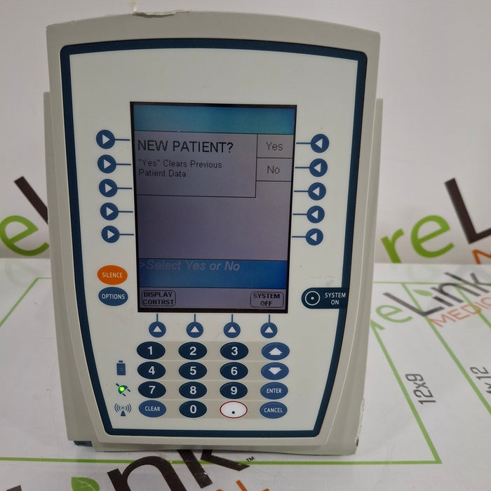 CareFusion Alaris 8015 Large Screen POC Infusion Pump