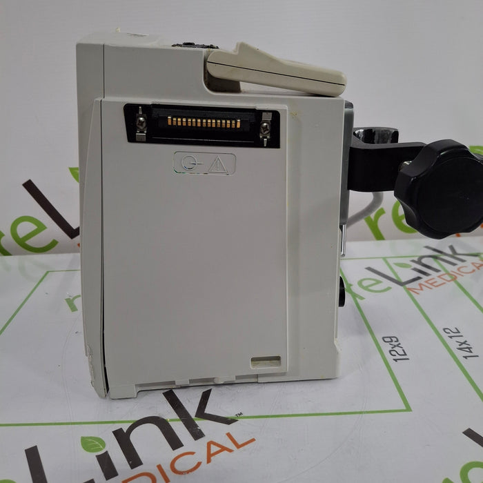 CareFusion Alaris 8015 Large Screen POC Infusion Pump